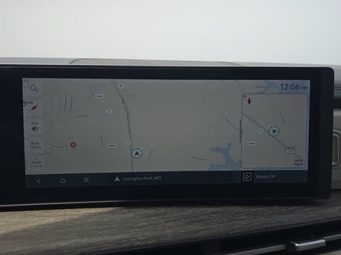 Used 2025 Hyundai Santa Fe Calligraphy FWD image 16