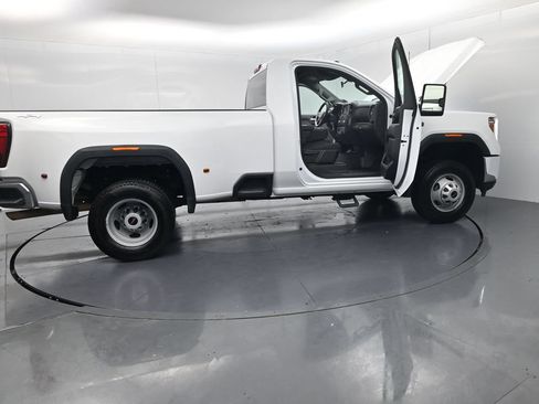Used 2022 GMC Sierra 3500 Pro w/ Convenience Package AWD/4WD image 57