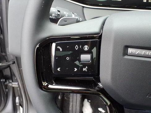 New 2026 Land Rover Range Rover Evoque Dynamic SE image 16