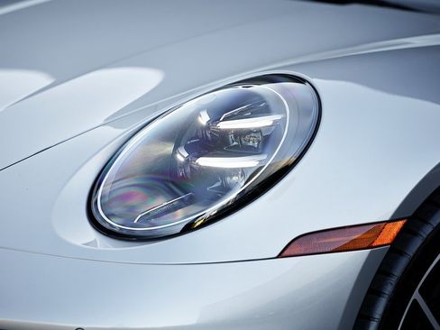 New 2026 Porsche 911 Carrera image 11
