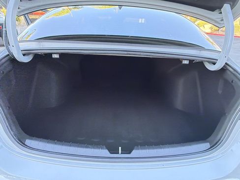 Used 2022 Kia K5 GT-Line FWD image 34