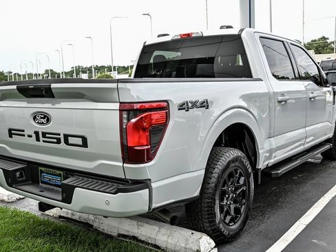 Used 2024 Ford F150 XLT w/ XLT Black Appearance Package AWD/4WD image 8
