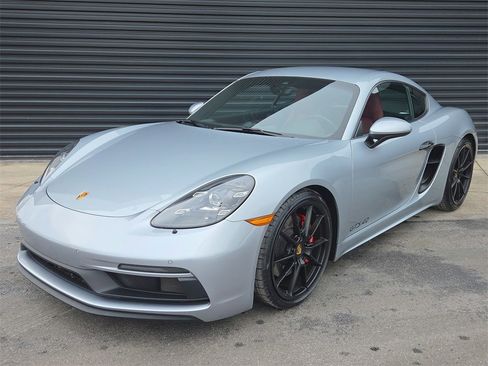 Used 2021 Porsche 718 Cayman GT4 image 1