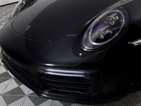 Used 2018 Porsche 911 Turbo image 54