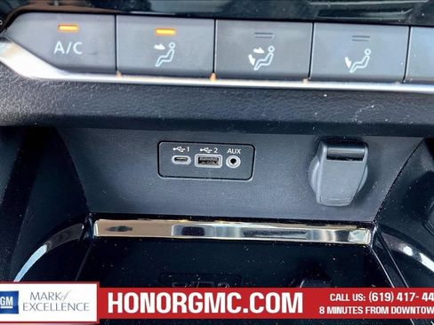Used 2024 Nissan Altima 2.5 SR FWD image 17