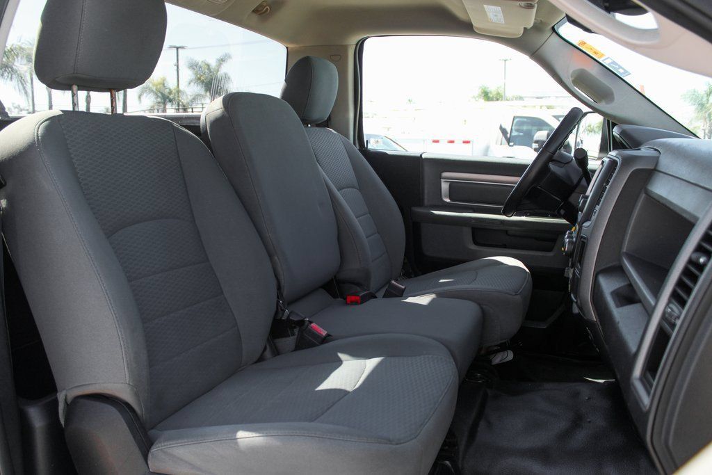 Used 2014 RAM 3500 Tradesman w/ Power & Remote Entry Group RWD image 25
