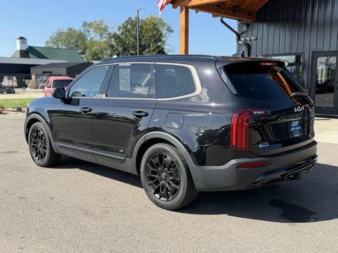 Used 2022 Kia Telluride EX w/ EX Premium Package AWD/4WD image 6