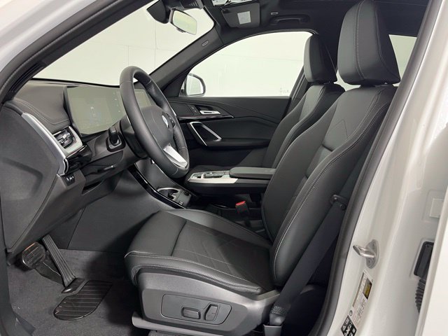 Used 2026 BMW X1 xDrive28i w/ Convenience Package AWD/4WD image 11