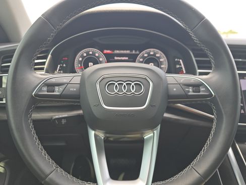 Certified 2023 Audi Q8 Premium AWD/4WD image 22