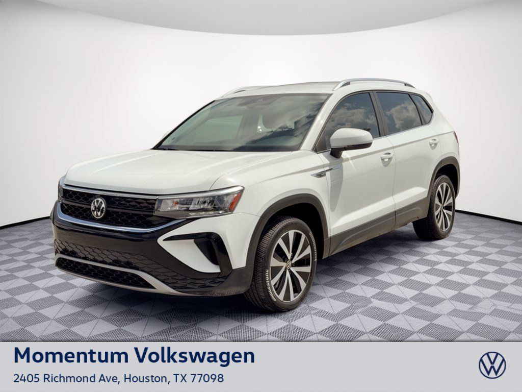 Used 2023 Volkswagen Taos SE FWD image 1
