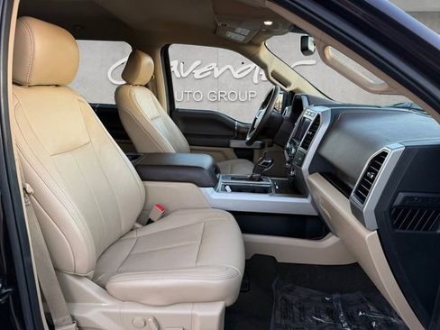 Used 2020 Ford F150 Lariat image 24