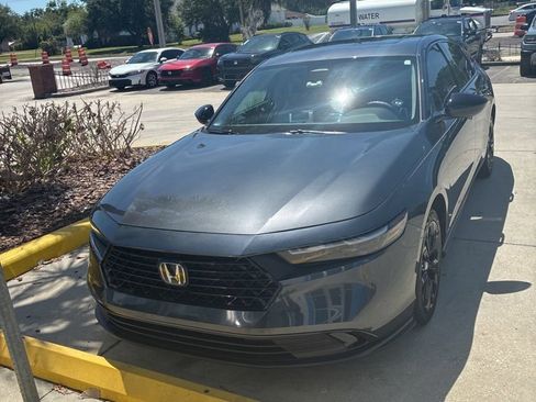 Used 2025 Honda Accord SE image 4