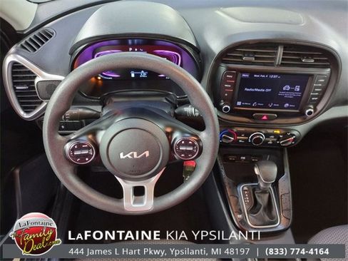 Certified 2023 Kia Soul LX w/ Option Group 015 image 17
