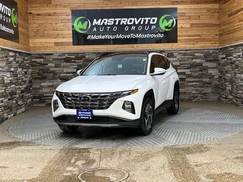 Used 2023 Hyundai Tucson Limited AWD/4WD image 4