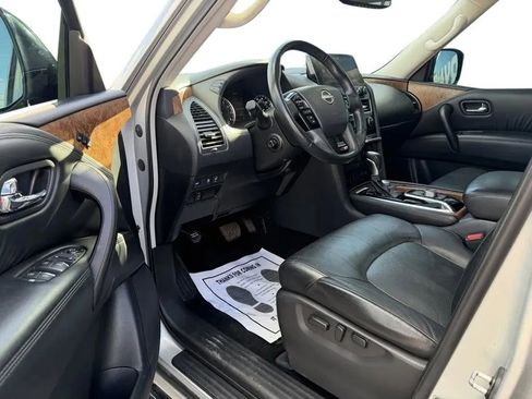 Used 2023 Nissan Armada SL w/ Captain's Chairs Package image 11