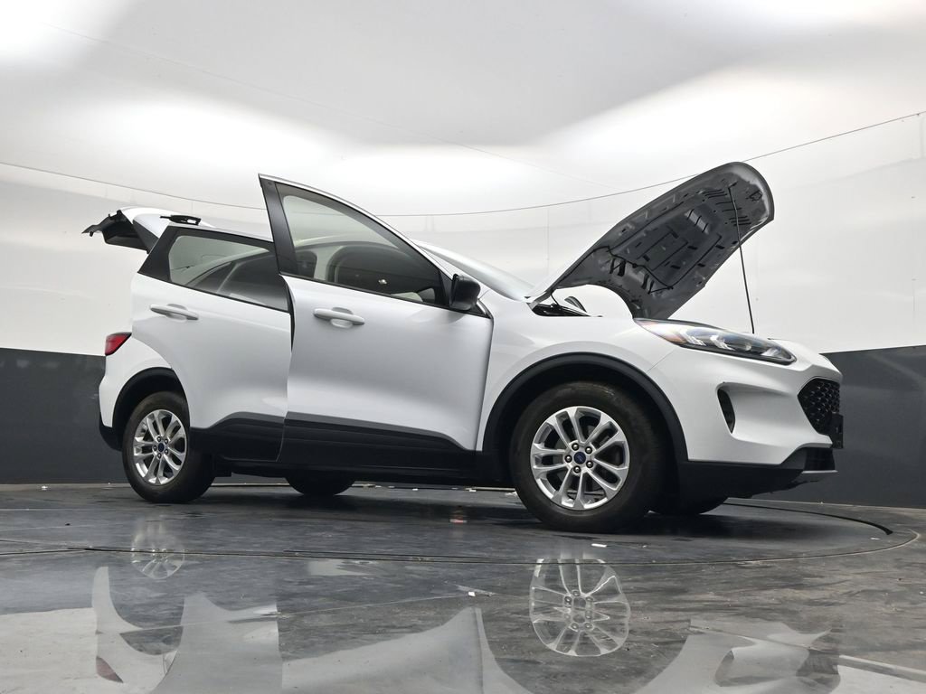 Used 2022 Ford Escape SE w/ Convenience Package FWD image 49