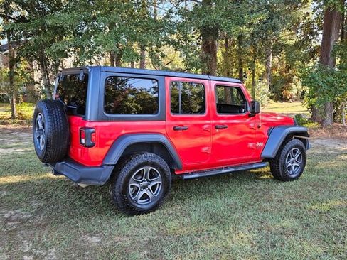 Used 2019 Jeep Wrangler Unlimited Sport S image 13