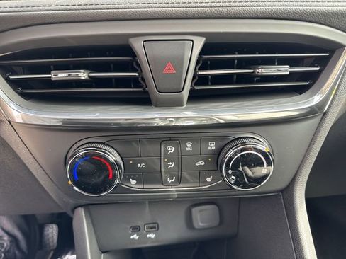 New 2026 Buick Encore GX Preferred image 18