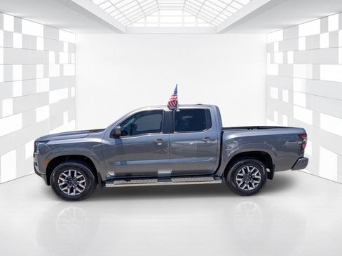 Certified 2023 Nissan Frontier SV w/ SV Convenience Package AWD/4WD image 4