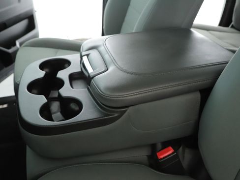 Used 2019 RAM 1500 Express w/ Express Value Package image 5