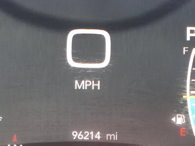 Used 2022 Chrysler Pacifica Touring-L w/ Uconnect Theater Family Group FWD image 10