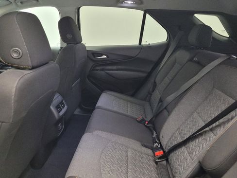 Used 2022 Chevrolet Equinox LT FWD image 18