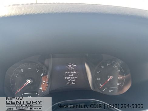 Used 2024 Jeep Compass Latitude AWD/4WD image 25