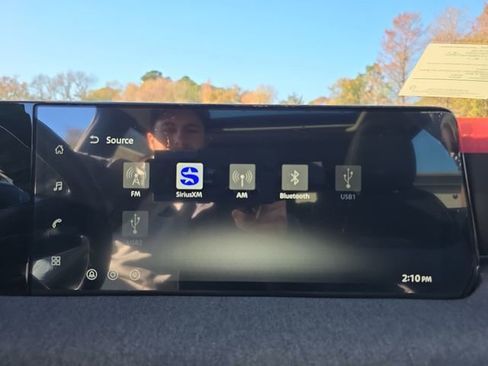 New 2026 Nissan Kicks SV w/ Charging Package FWD image 16