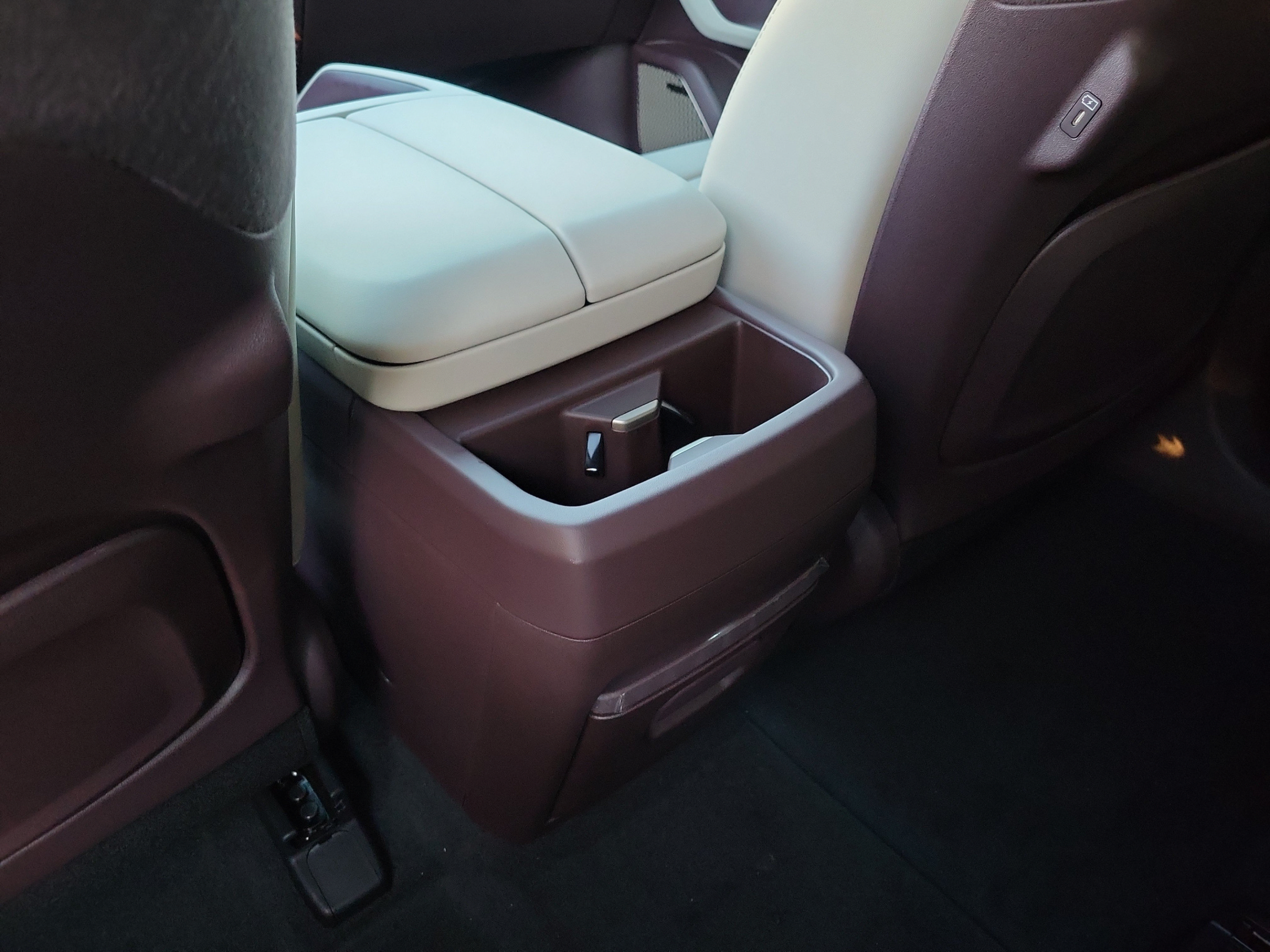 New 2027 Kia Telluride X-Line SX Prestige AWD/4WD image 11