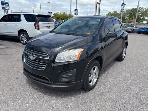 Used 2016 Chevrolet Trax LS image 2