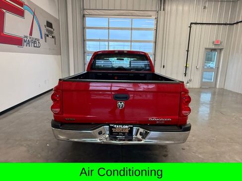 Used 2005 Dodge Dakota SLT RWD image 4