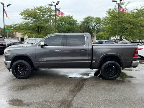 Used 2019 RAM 1500 Limited AWD/4WD image 2