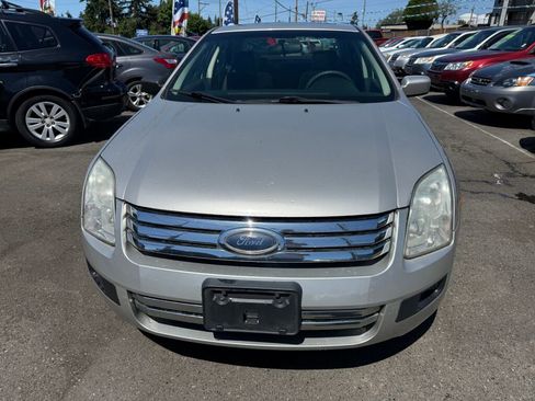 Used 2007 Ford Fusion SE FWD image 2