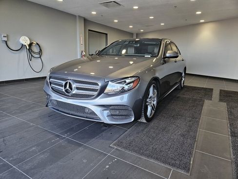 Used 2017 Mercedes-Benz E 300 image 1