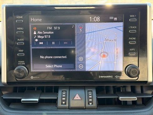 Used 2019 Toyota RAV4 Limited image 38