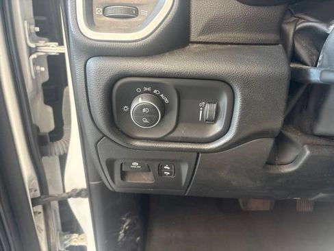 Used 2023 RAM 1500 Big Horn AWD/4WD image 29