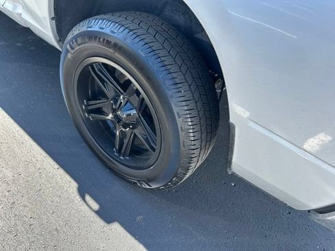 Used 2019 RAM 1500 Big Horn AWD/4WD image 6