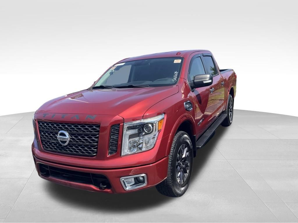 Used 2017 Nissan Titan PRO-4X AWD/4WD image 2