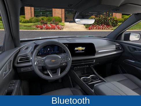 New 2026 Chevrolet Traverse LT image 15