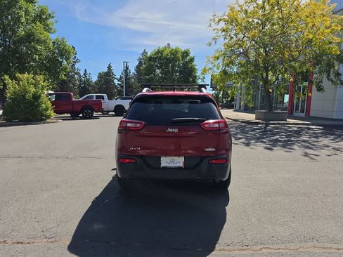 Used 2014 Jeep Cherokee Latitude AWD/4WD image 4