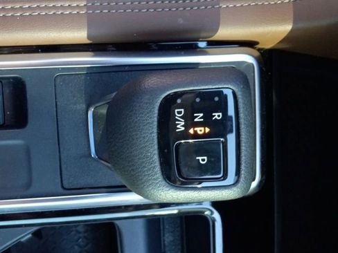 Used 2024 Nissan Pathfinder Platinum w/ Lighting Package (N93) image 36