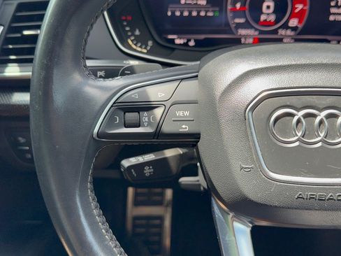 Used 2018 Audi SQ5 Premium Plus w/ S Sport Package AWD/4WD image 18