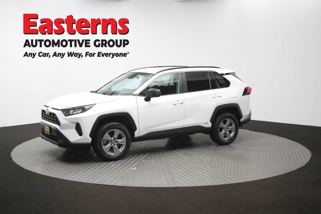 Used 2022 Toyota RAV4 LE AWD/4WD image 59