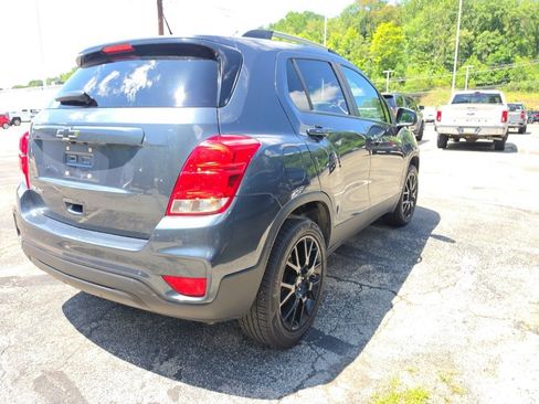 Used 2022 Chevrolet Trax LT w/ Sport Edition AWD/4WD image 4
