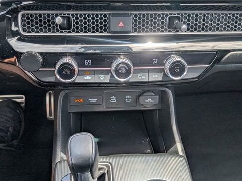 Used 2025 Honda Civic Sport image 23
