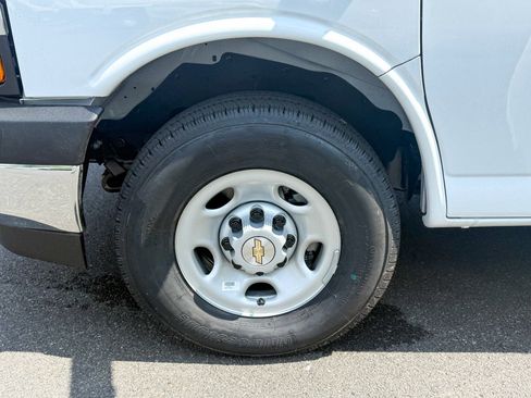 New 2025 Chevrolet Express 3500 w/ Power Convenience Package image 16