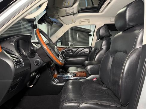 Used 2015 INFINITI QX80 2WD w/ Deluxe Technology Package image 32