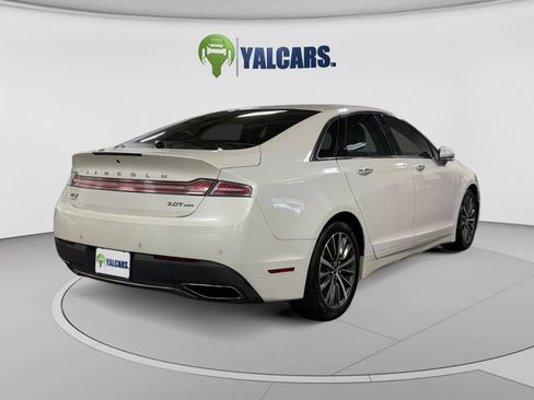 Used 2017 Lincoln MKZ Select w/ Climate Package AWD/4WD image 5