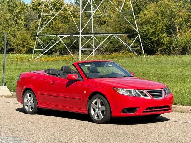 Used 2011 Saab 9-3 Aero FWD image 4