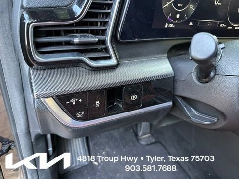 Certified 2023 Kia Sportage SX FWD image 16